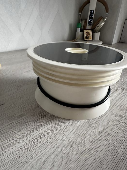 Продам встроенное мусорное ведро