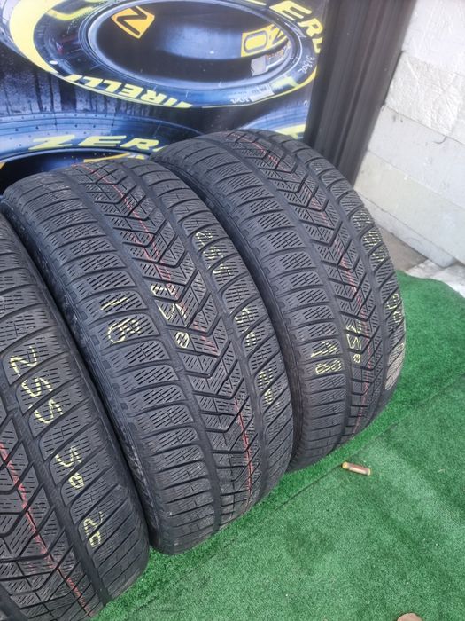 255.50.20 pirelli m+s 100 lei bucata