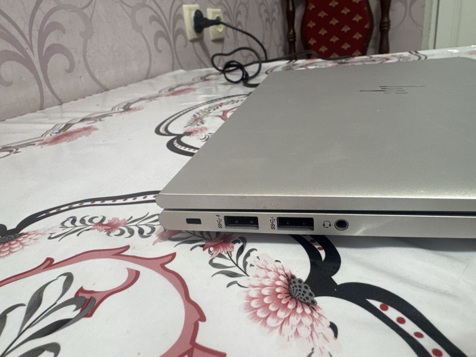 HP elitebook 840 G7
