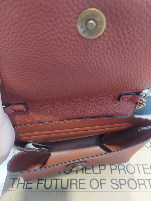 Дамска чанта Guess Downtown Chic Mini Xbody Flap