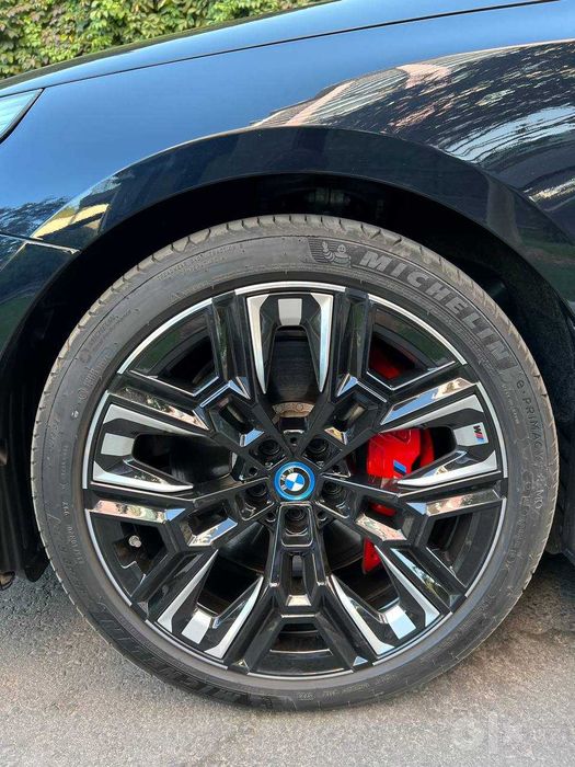 BMW I5 M60 Автомобиль в наличии.