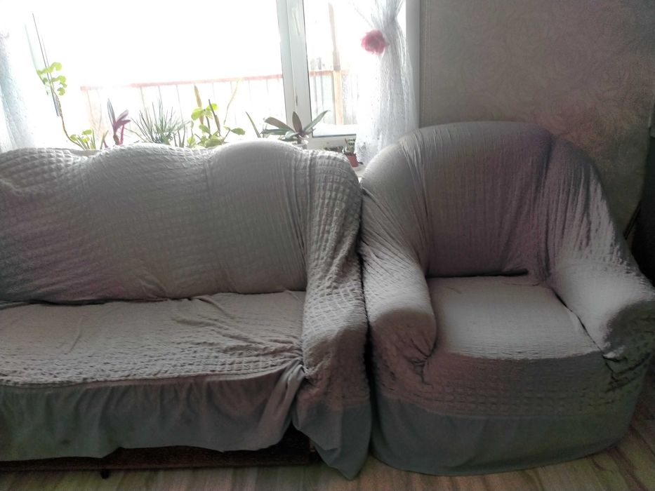 Продам мягкий уголок