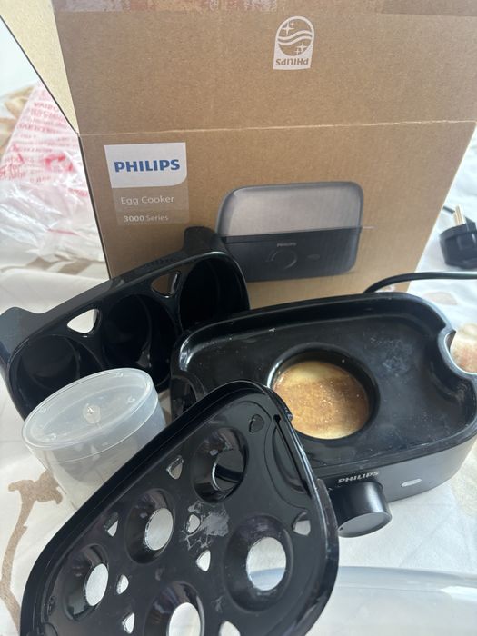 Уред за варене на яйца Philips 3000 Series – с кутия и аксесоари