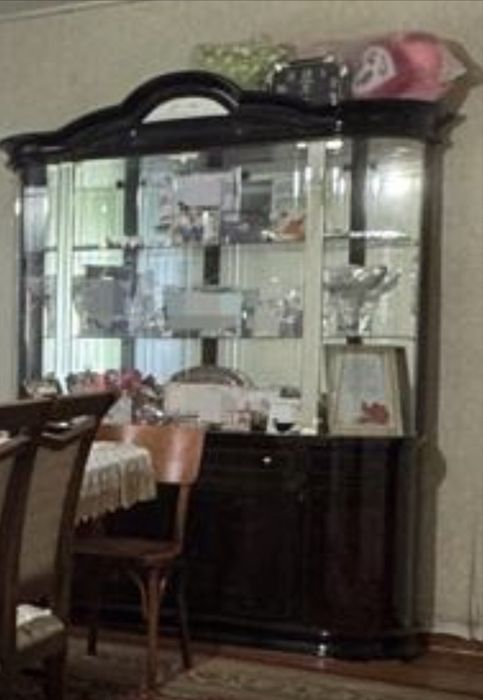 Сервант для посуды