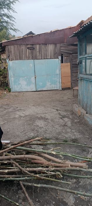 Продам дом требует ремонта