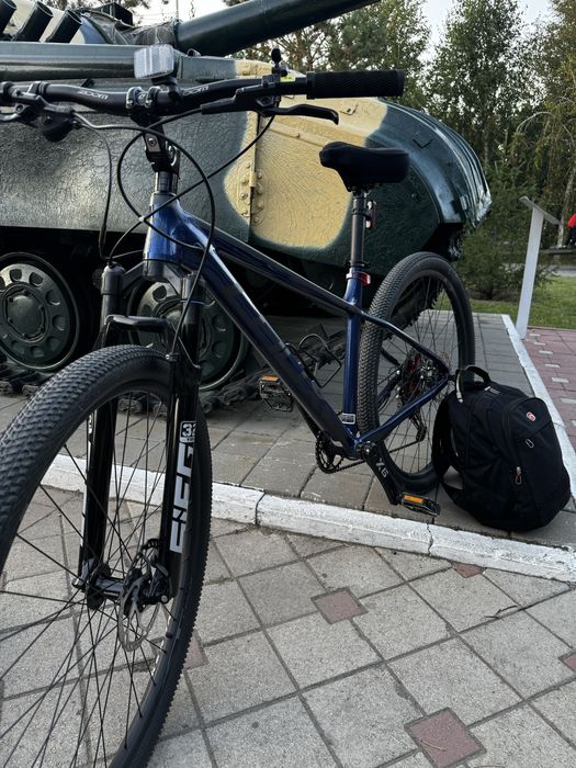 Продам Велосипед ,LAUX XT900