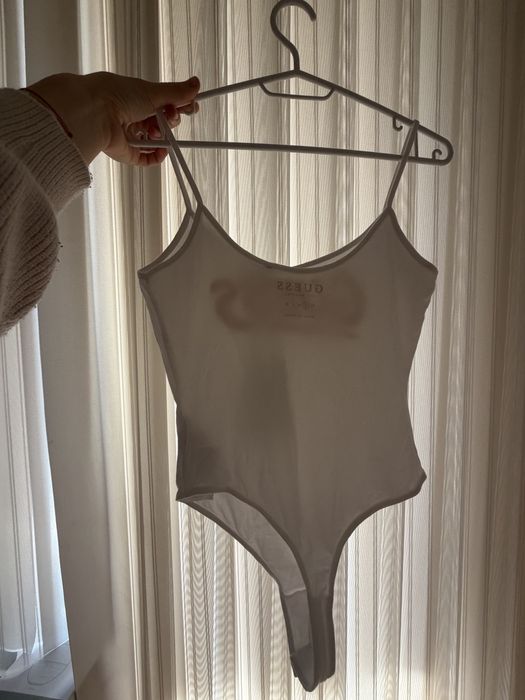 Ново боди guess.