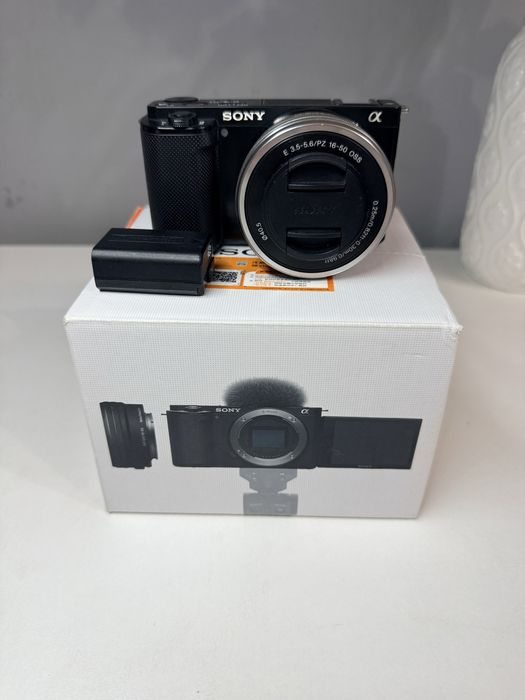 Sony Zve10 + Sony 16-50