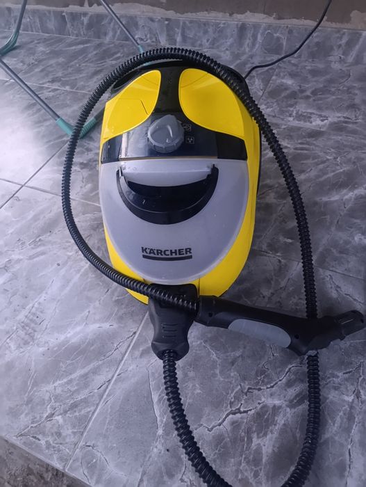 Продам пароочиститель Karcher SC 5