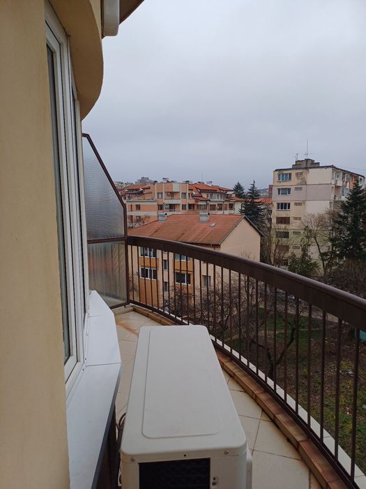 Дава се под наем Двустаен апартамент в Перник, Рено - 60 кв.м за 382.5 € - Снимка #8