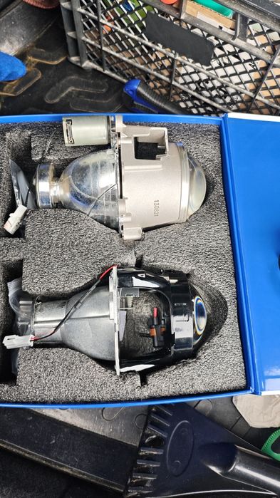 Продаётся фара Hyundai