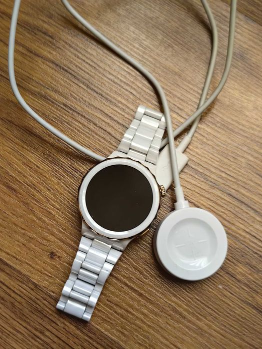 Смарт часы хуавей