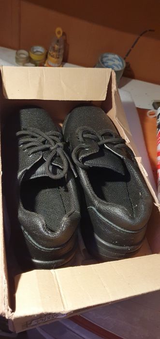 Работни обувки кожя.