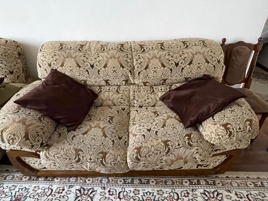 Диван кресло в хорошем состоянии