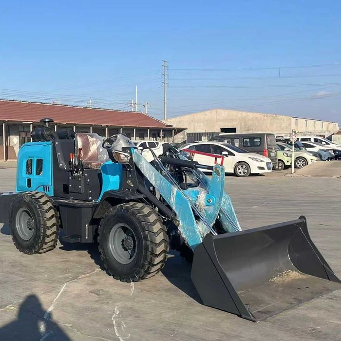 Предлагам услуги с мини челен товарач