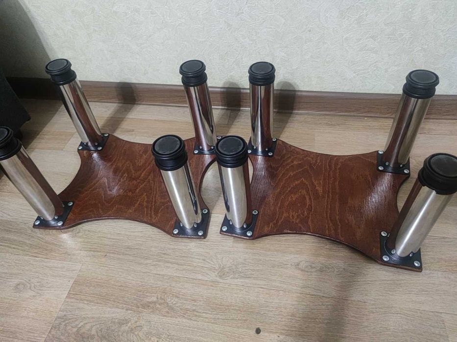 Продам подставки для акустики