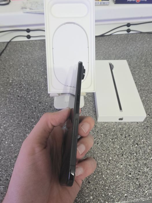 iPhone Air Black 256GB