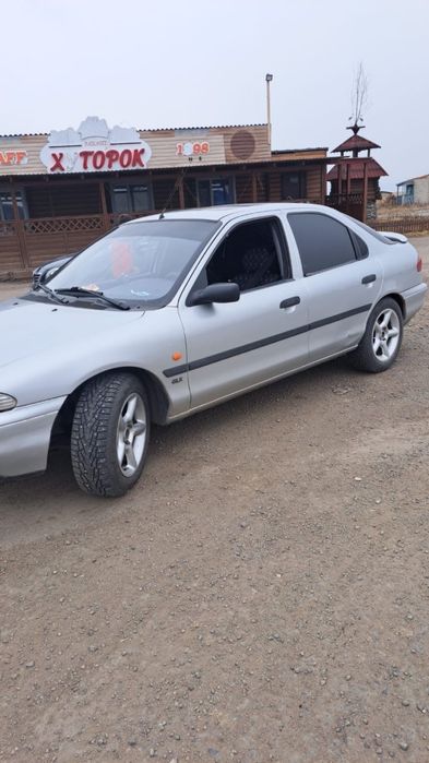 Продам Fort mondeo 1