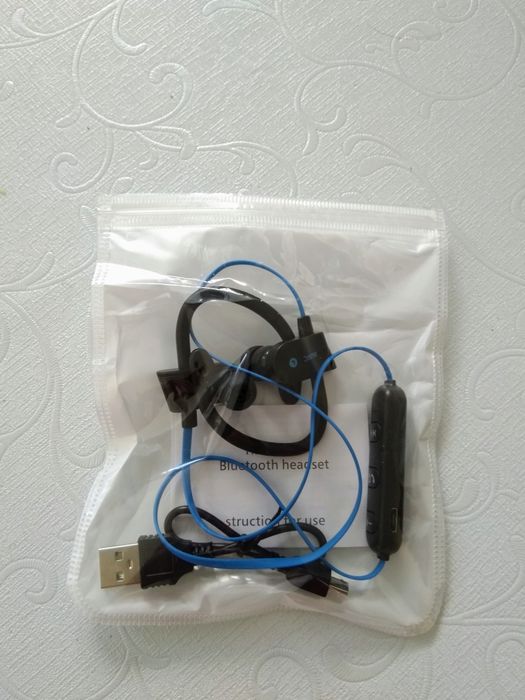 Bluetooth wireless headset / Блутут слушалки