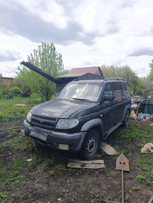 Уаз патриот 2006г в среднем состоянии, требует внимания .