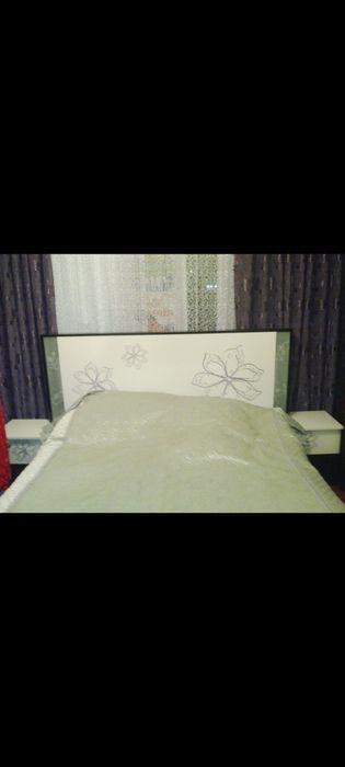 Продается Спальня гарнитур