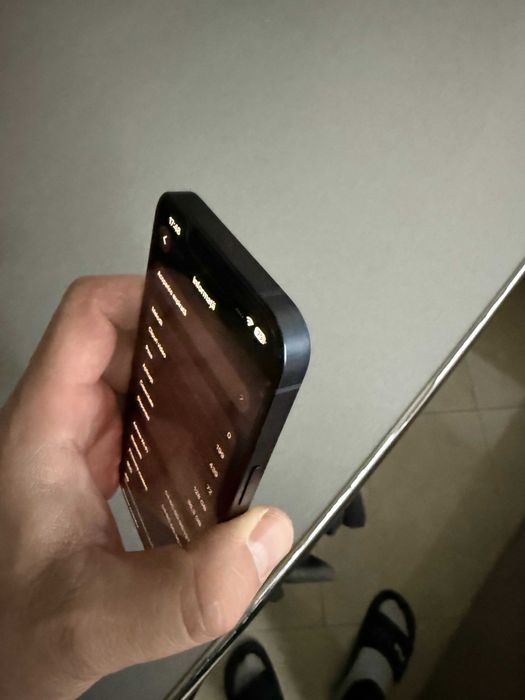 vand iPhone 14 utilizat