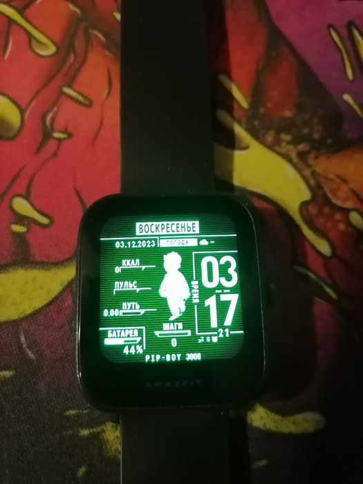 Сенсорные часы AMAZFIT