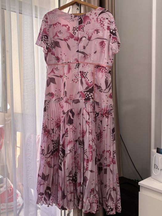 Нежное платье 50-52