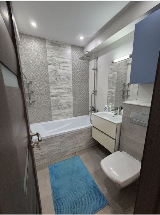 Apartament 2 camere | Tomis 3 | loc parcare | aproape de City Mall