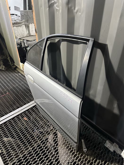 Дверь задняя правая bmw 5 series e39