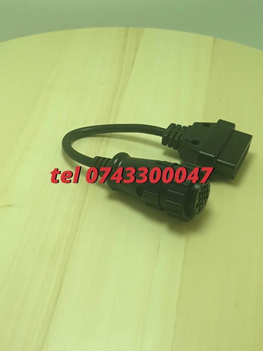 Adaptor Camioane DAF Scania, Pini 16 pentru OBD2 Durabil