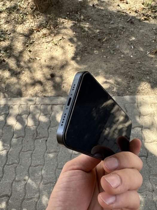 iPhone 13 128GB Midnight