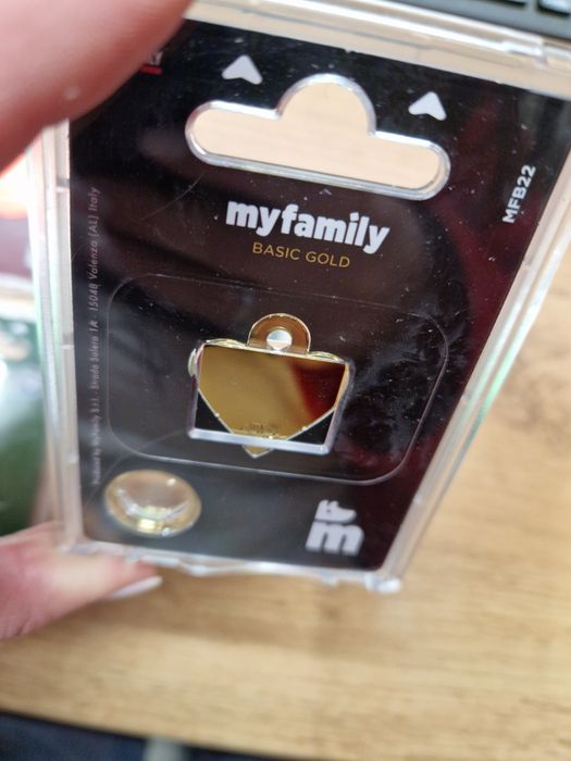 Medalioane pentru caini si pisici