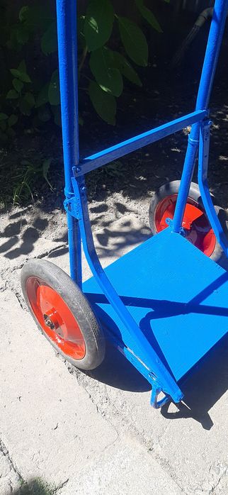 Продам хорошую тележку