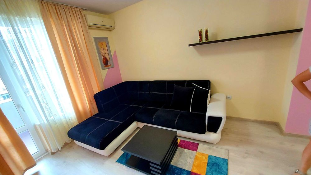 Дава се под наем Двустаен апартамент в Бургас, Меден рудник - зона А - 56 кв.м за 306 € - Снимка #3