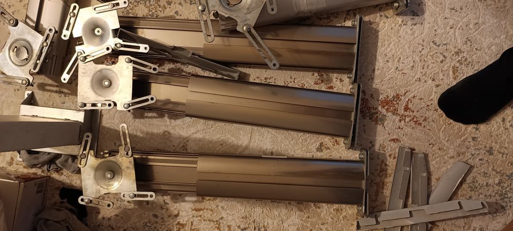 Кронштейны, крепления для проекторов