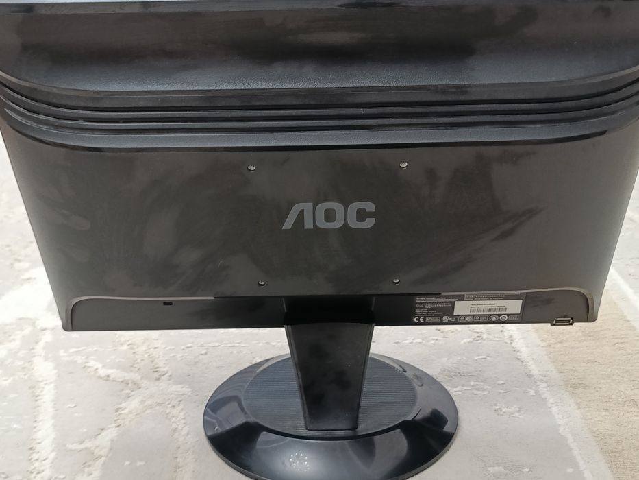 Монитор компьютерный