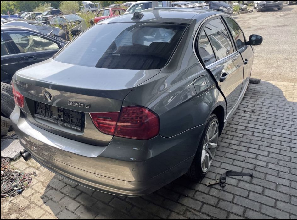 BMW E90 330D Xdrive на части