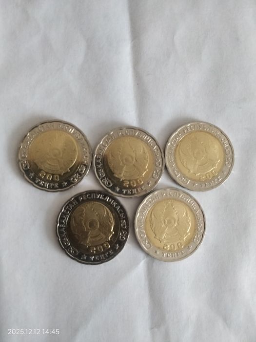 Продам монеты...