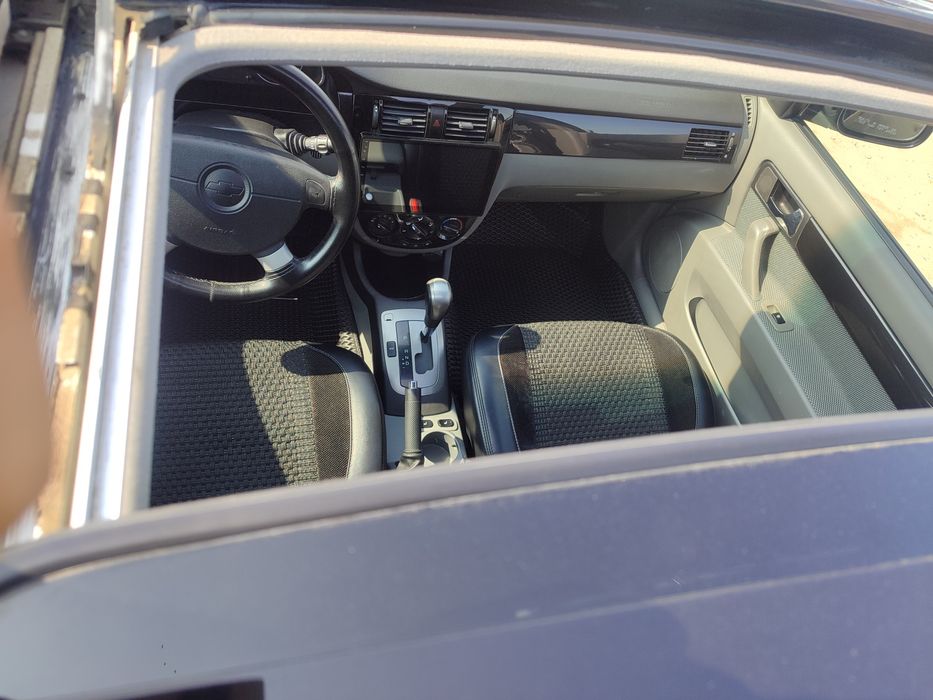 Jentra avtamat Qora gbo