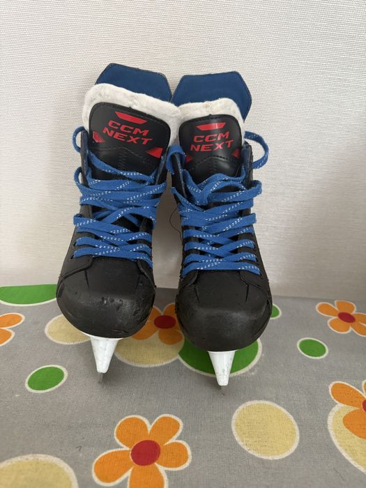 Детсие Коньки хоккейные