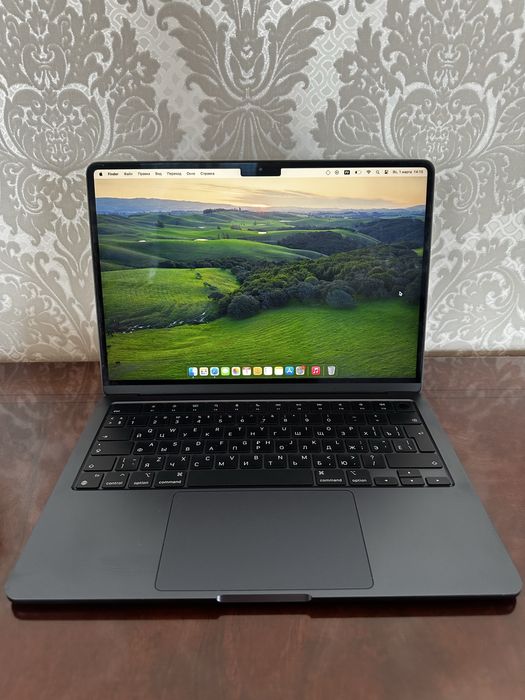 Продаю Macbook Air 13” (2024)