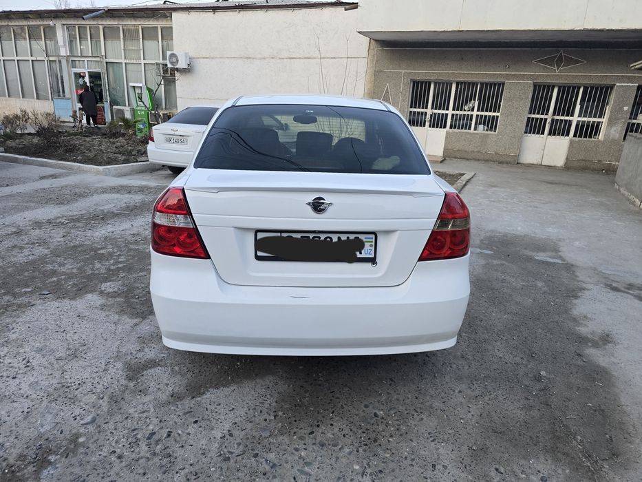 Srochno Nexia 3 Aftamat Ravon 2016y sotiladi