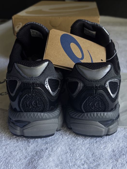 Asics Gel NYC black