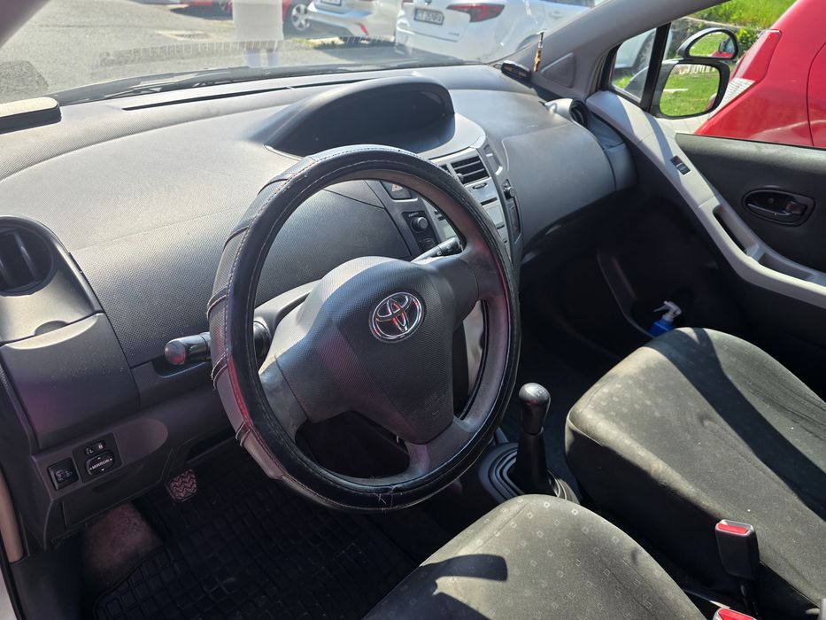 Toyota Yaris an fabricație 2007 1,4 D