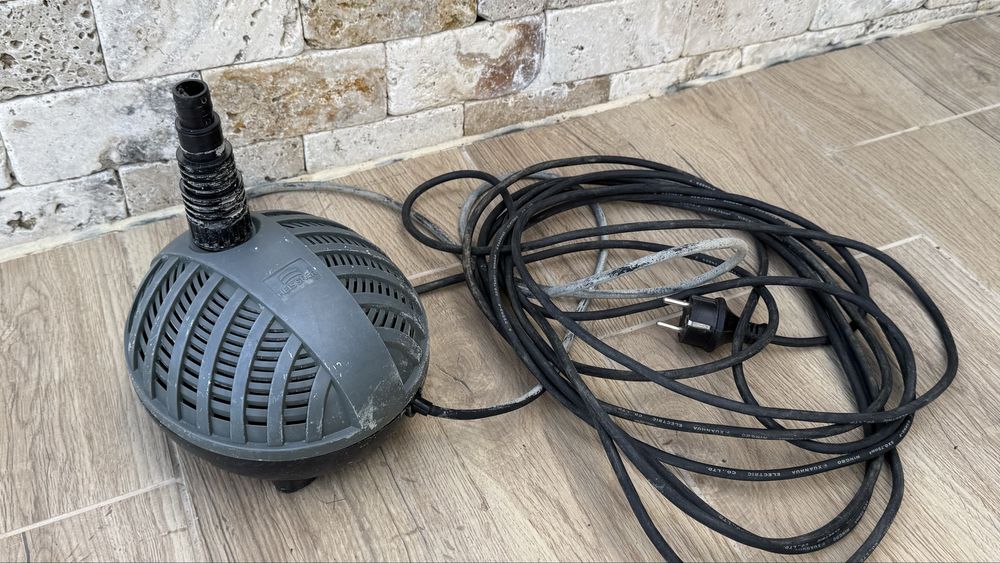 Езерна помпа Heissner HSP5000-00 (4900 л/ч, 40W) – за филтър или водопад