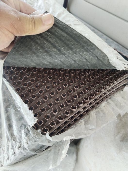 Продам щетинистый рулон