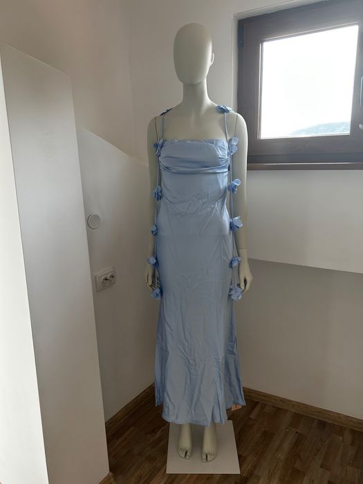 Светлосиня официална рокля размер 36