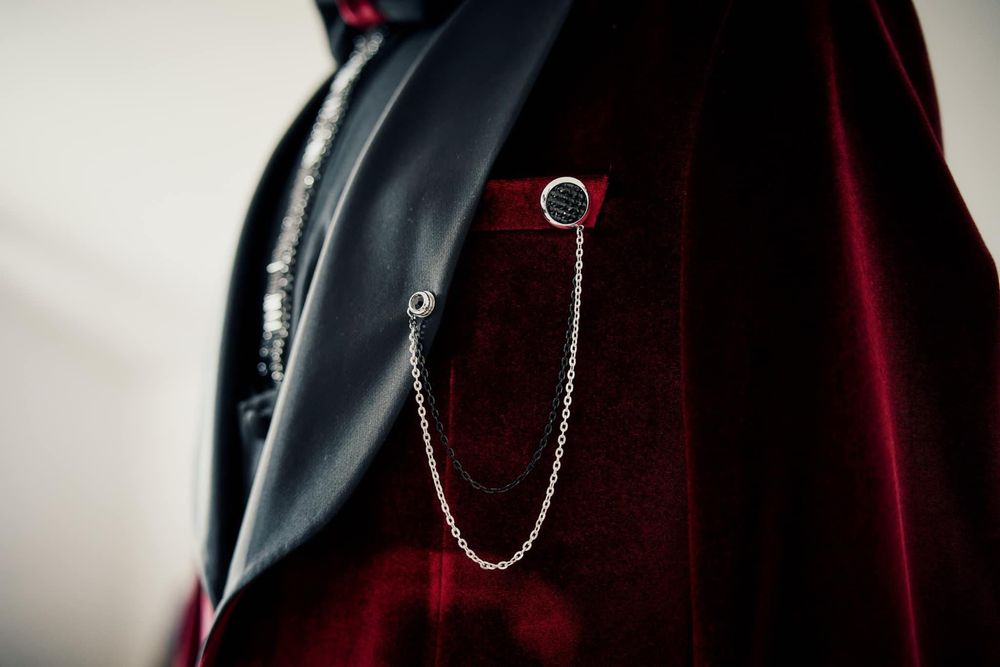 Vand costume mire