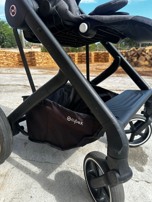 Бебешка количка Cybex Balios S Lux черно шаси